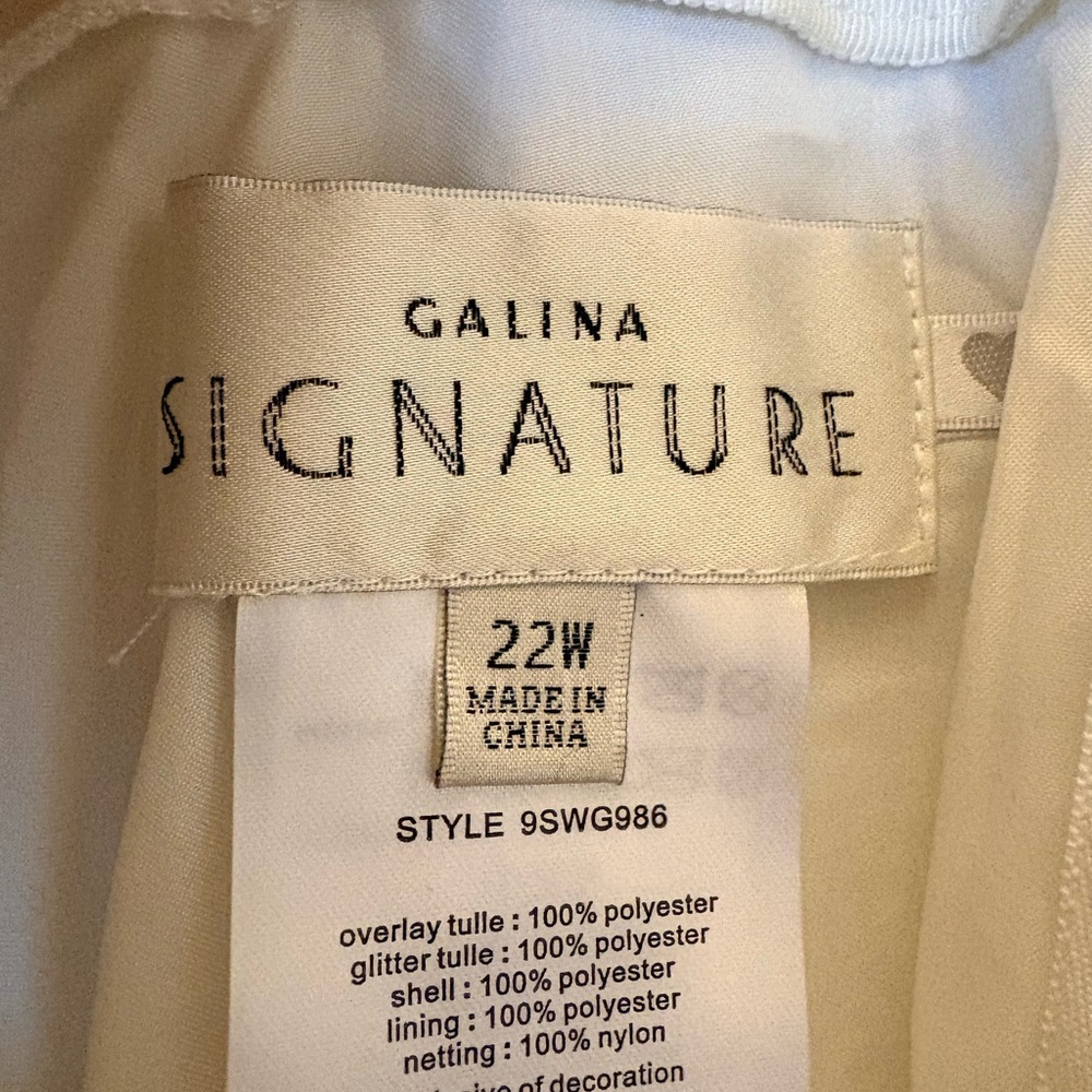 Galina Signature Wedding Dress - Elegant Cream